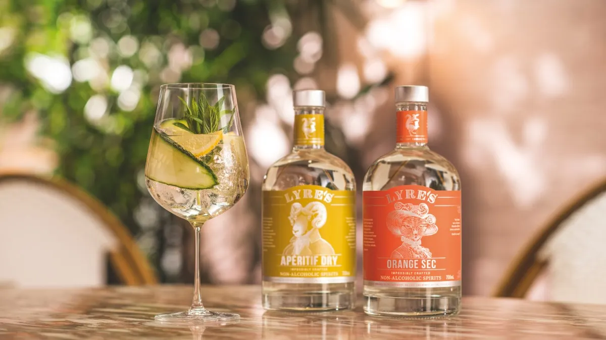 Lyre's nonalcoholic Bianco Spritz