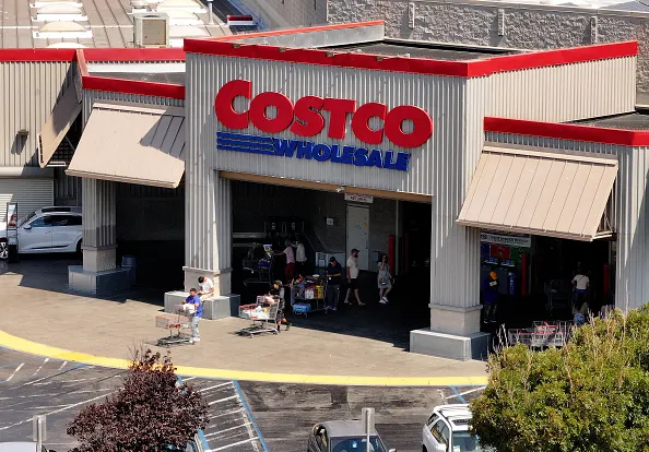 Costco CFO doubles down on tariff strategy, winks at churro comeback