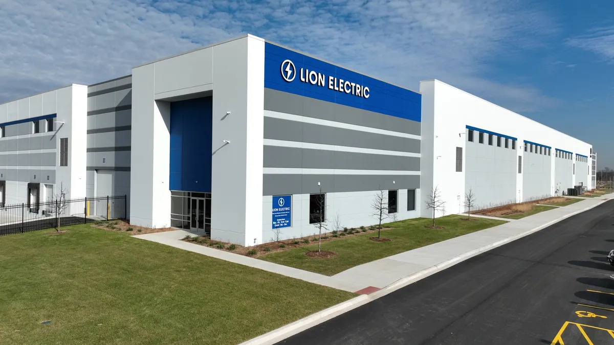 Lion-Electric-electric-vehicle-Joliet-Illinois-factory