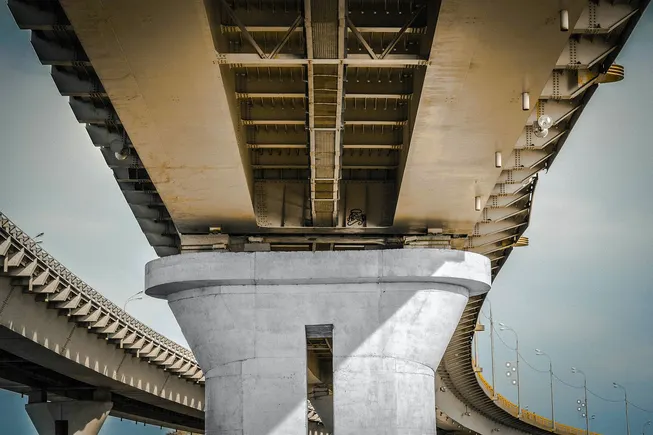 www.constructiondive.com