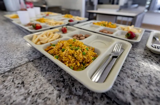 Financial turmoil roils state universal school meal programs