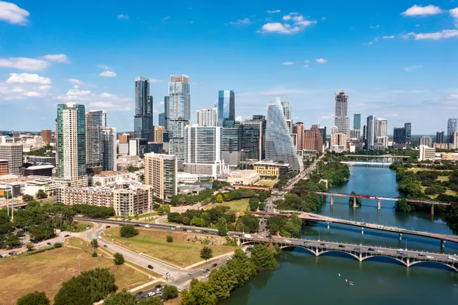 Kiewit JV picked for segment of $7B Texas light rail