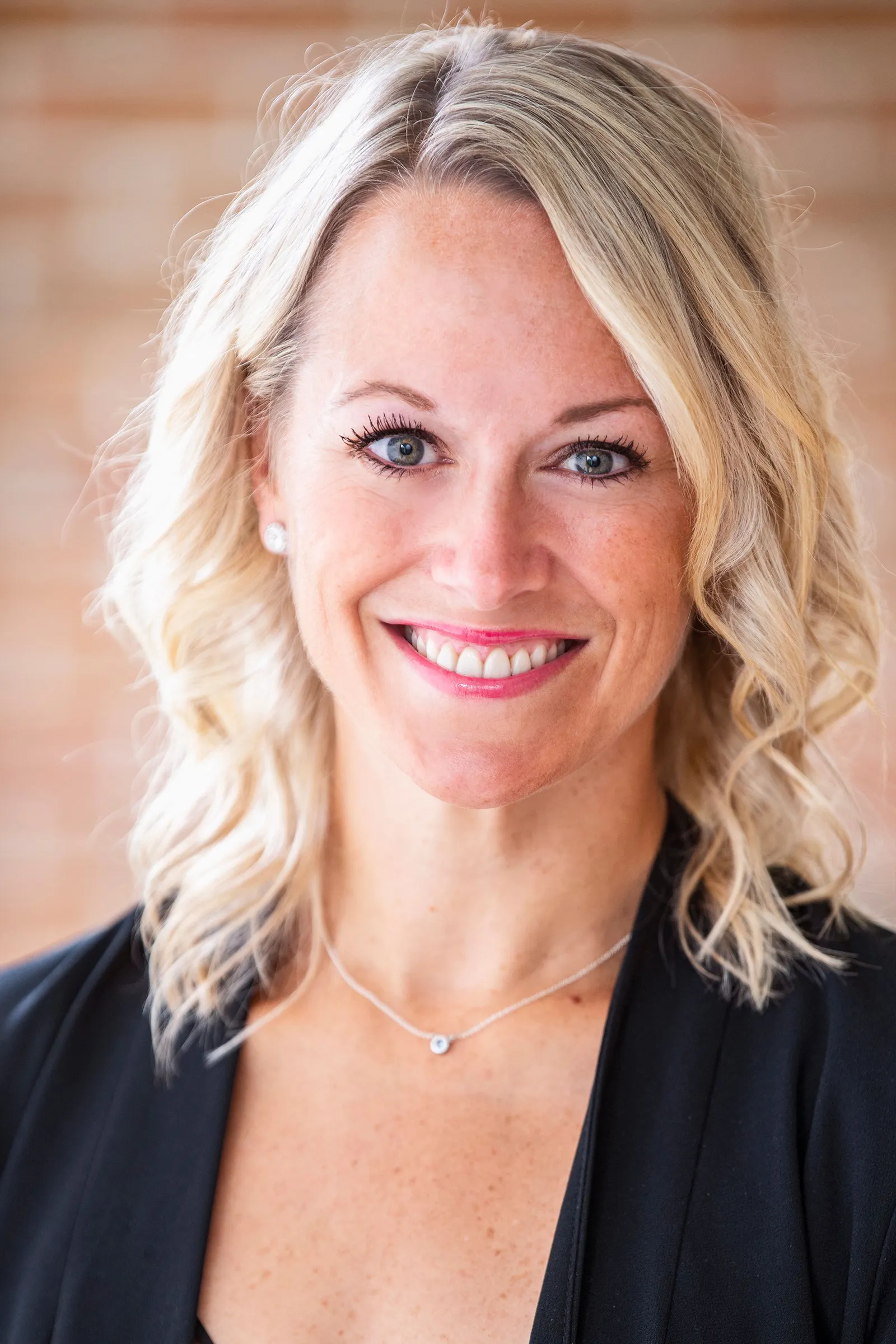 Headshot of Diana Frost