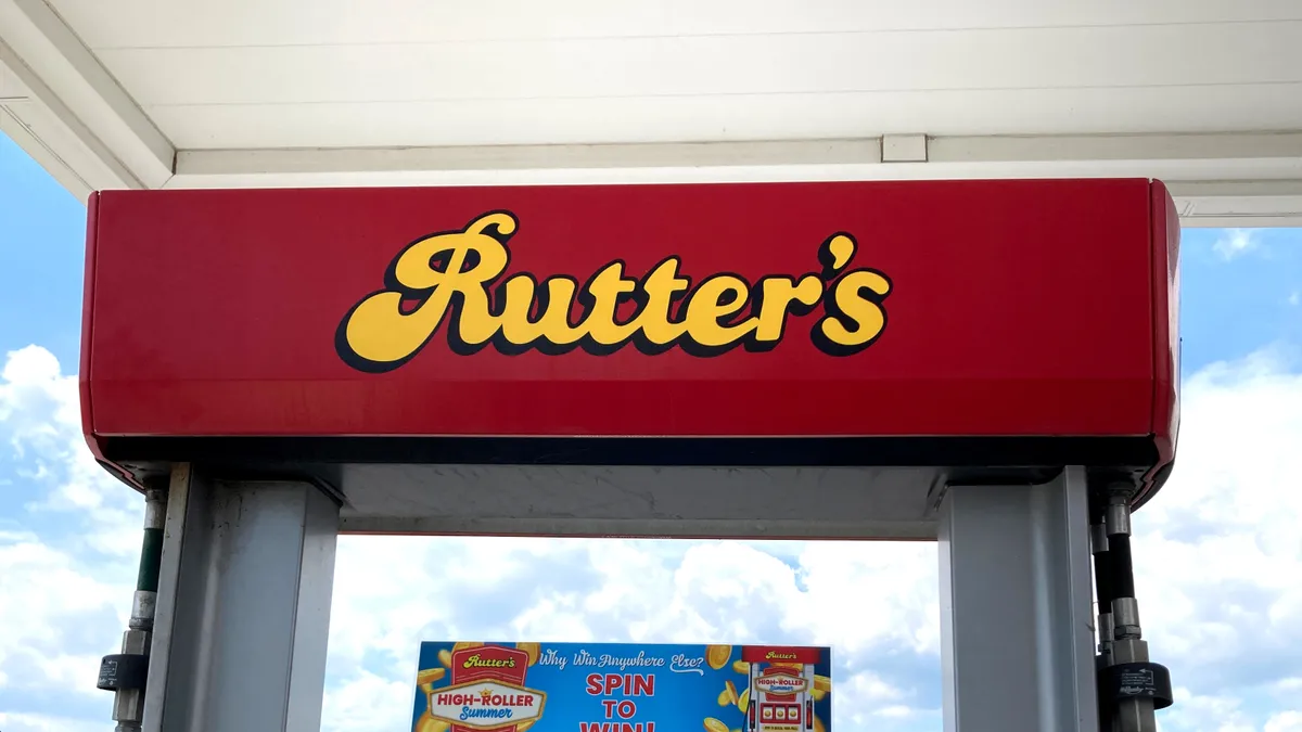 A photo of the top of a gas pump. A sign there says "Rutter's."