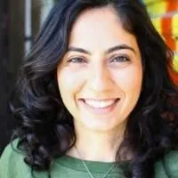 Linda Khamoushian is Senior Clean Mobility Strategist at GRID Alternatives.