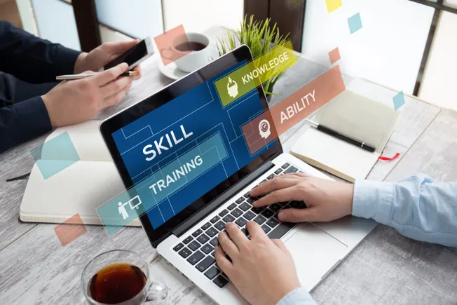 https://imgproxy.divecdn.com/JS3yi39c6bEq0lX3Kah7kR2AnhuVeViknWWKSdw9oI4/g:ce/rs:fit:770:435/Z3M6Ly9kaXZlc2l0ZS1zdG9yYWdlL2RpdmVpbWFnZS9HZXR0eUltYWdlcy04ODk5Njg0ODguanBn.webp