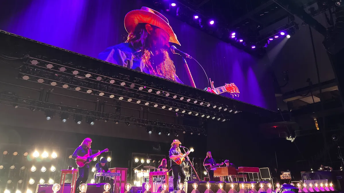 Chris Stapleton performed a set of live music at the University of Texas Moody Center Monday for a Daimler Trucks North America customer event at ATA MCE 2023.