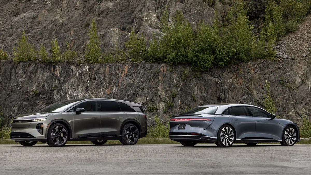 Lucid Air Gravity 2025