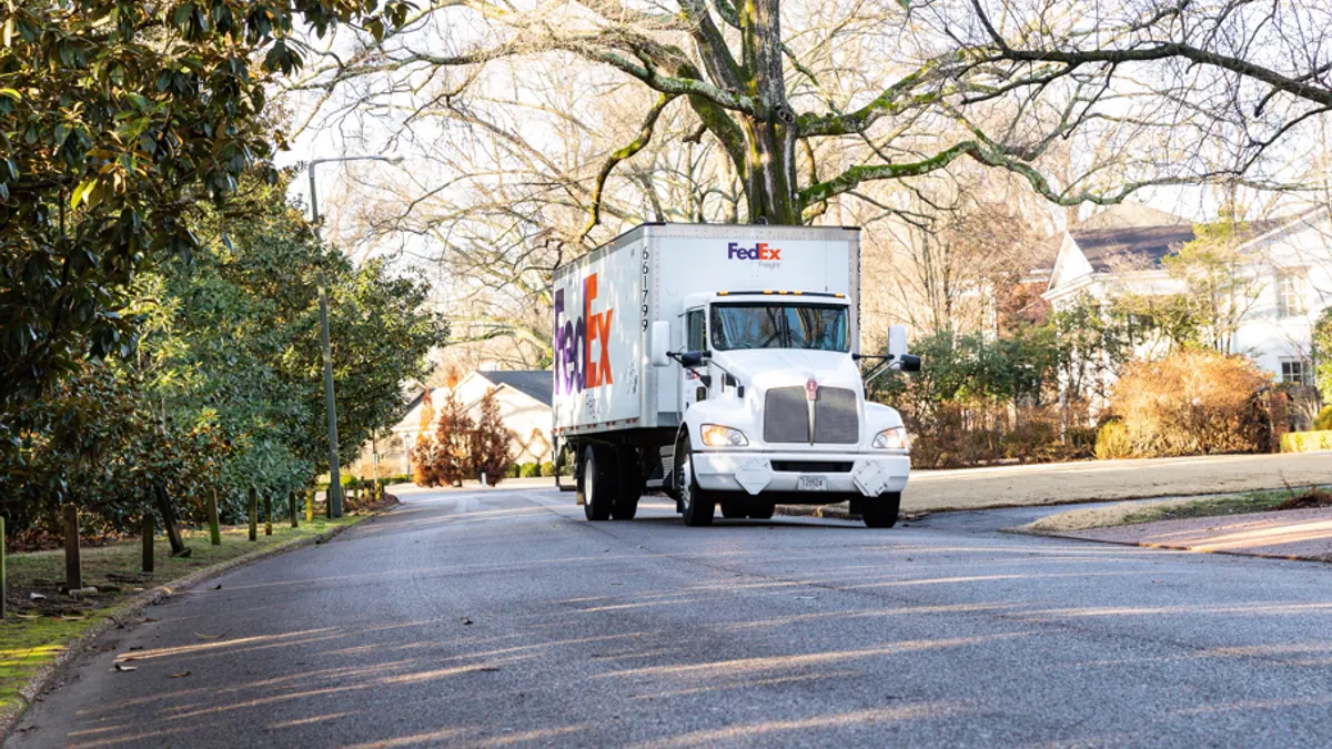 FedEx Freight box truck
