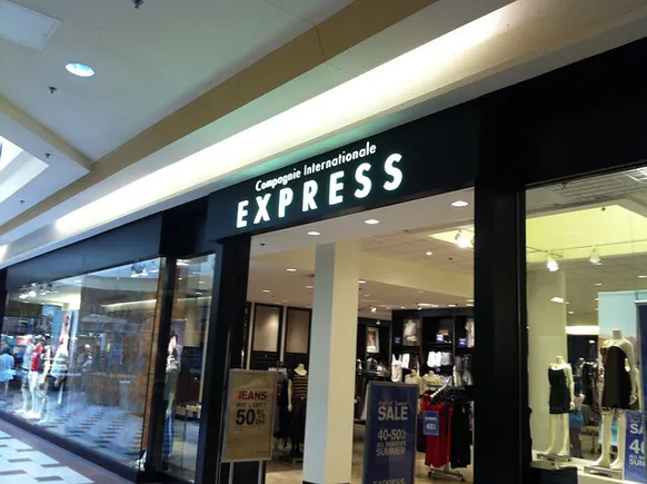 Express launches updated version of mobile shopping app | Retail Dive