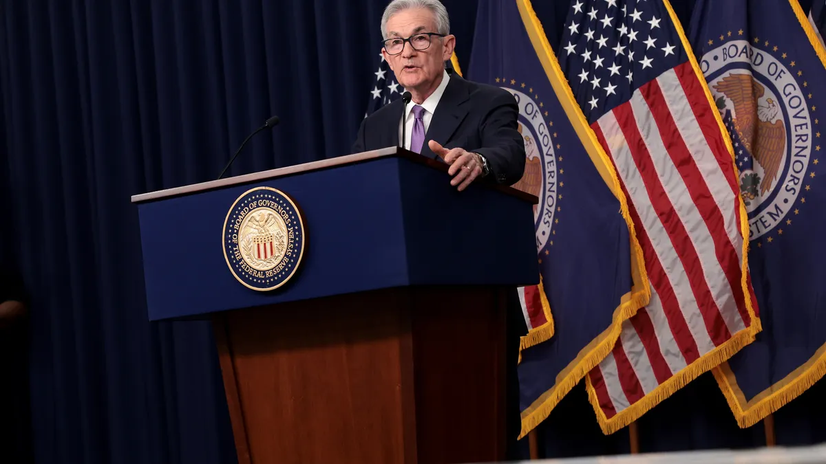 Jerome Powell at podium