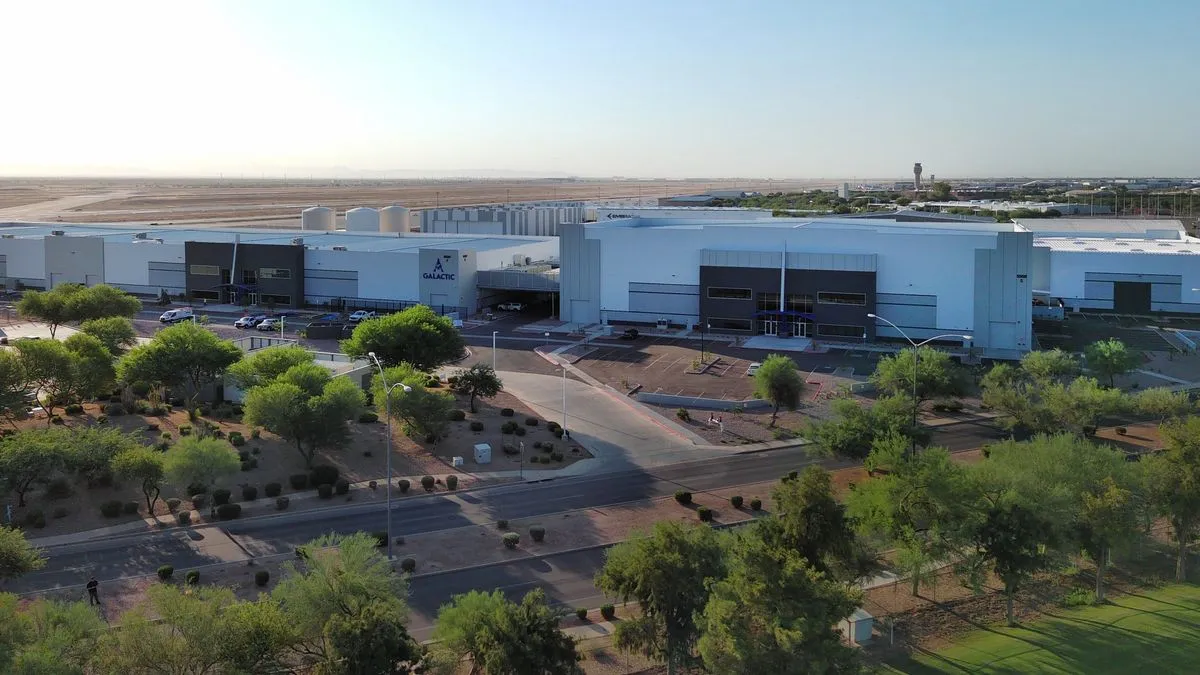 Tempe, Arizona-based Sun State Builders and Lewisville, Texas-based Parkway Construction recently delivered the manufacturing facility for the spaceflight company.