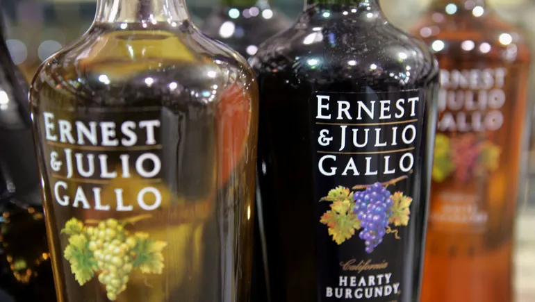 Barefoot wine owner to close winery, lay off 93 workers across business