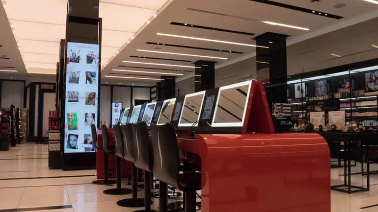 Sephora Computer From mobile to AR, women in tech driving Sephora's IT innovation ...