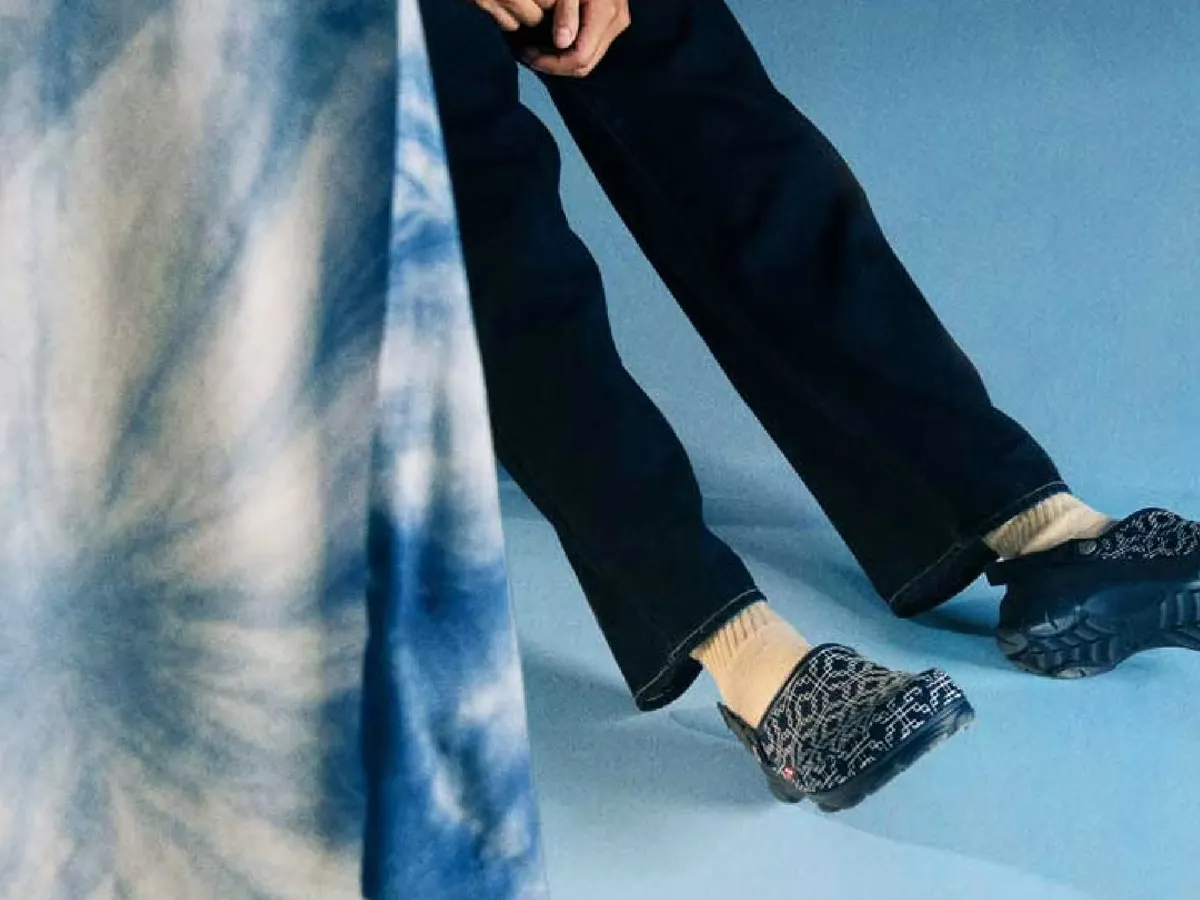 未使用✨Crocs Levi’s サンダル M9/W11 インディゴ LEVI'S X CROCS ALL TERRAIN CLOG 