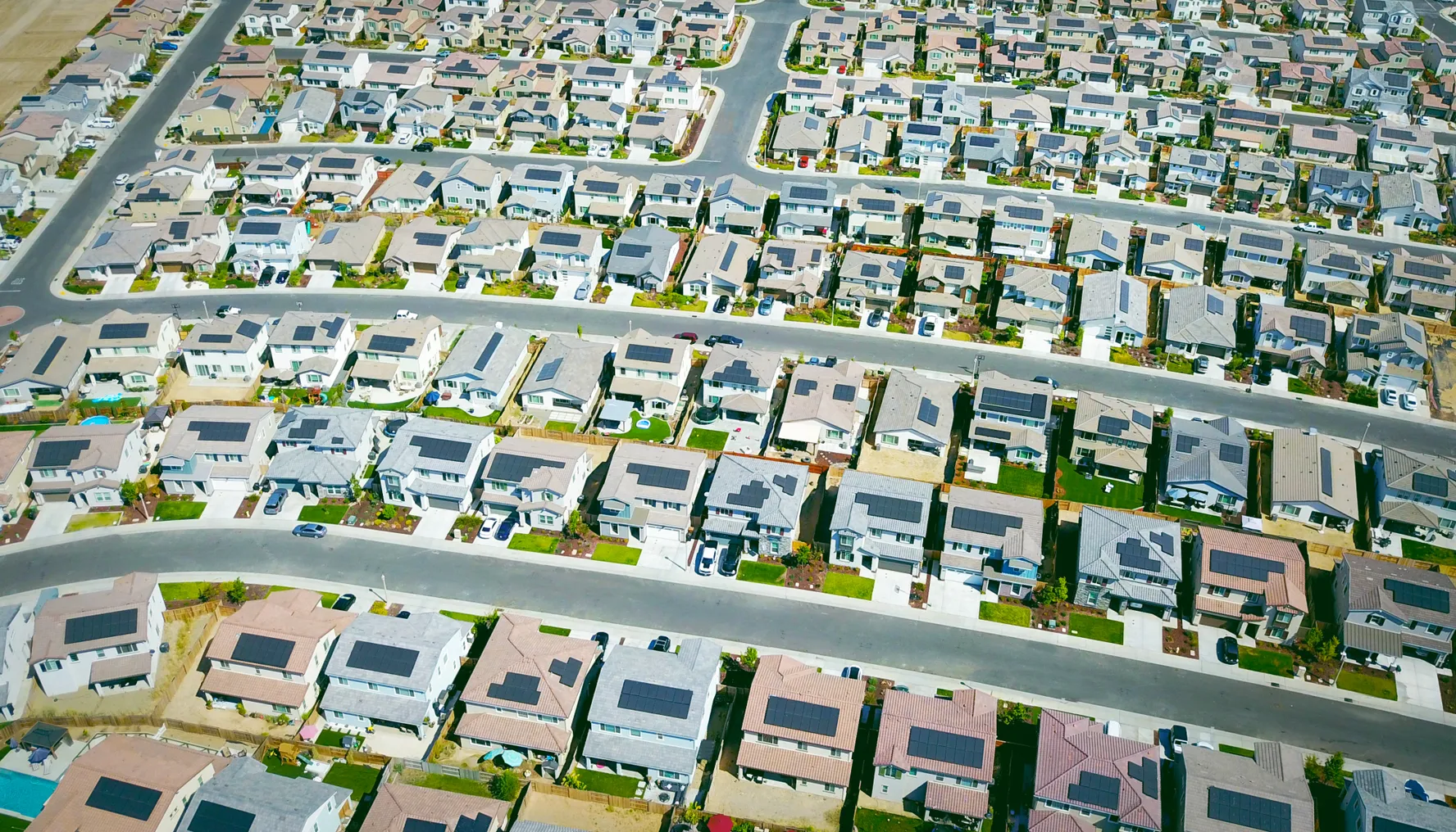 Aerial shot of a housing development in Northern California.