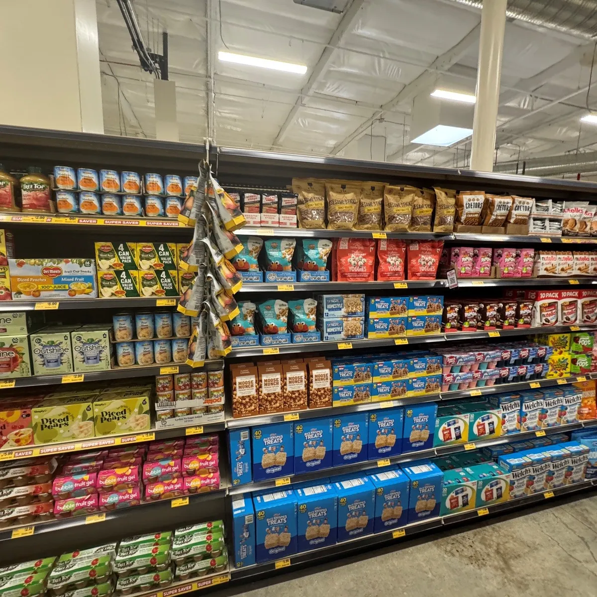 Grocery Outlet turns to AI to modernize supply chain