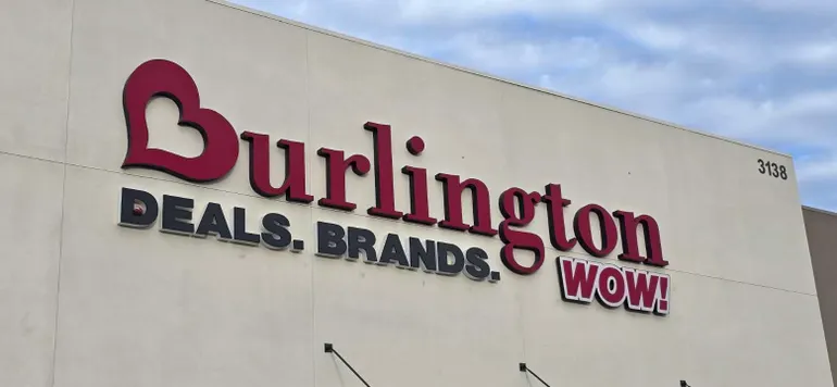 Burlington bets on ocean contracts to combat elevated freight costs