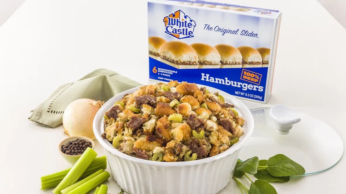 White Castle promotes Thanksgiving stuffing recipe with Coolio