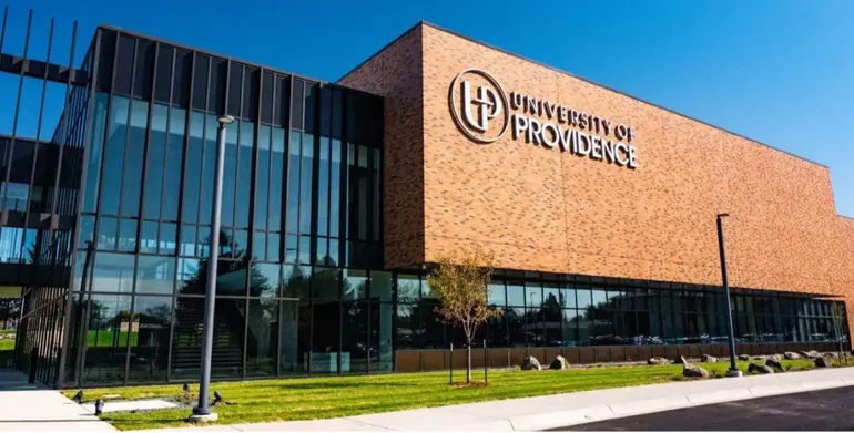 Providence Üniversitesi 2027 yazında kapılarına kilit vuracak