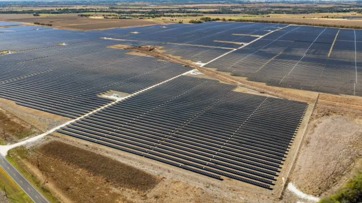 An aerial view of the 200-MW Big Elm solar project in Bell County, Texas