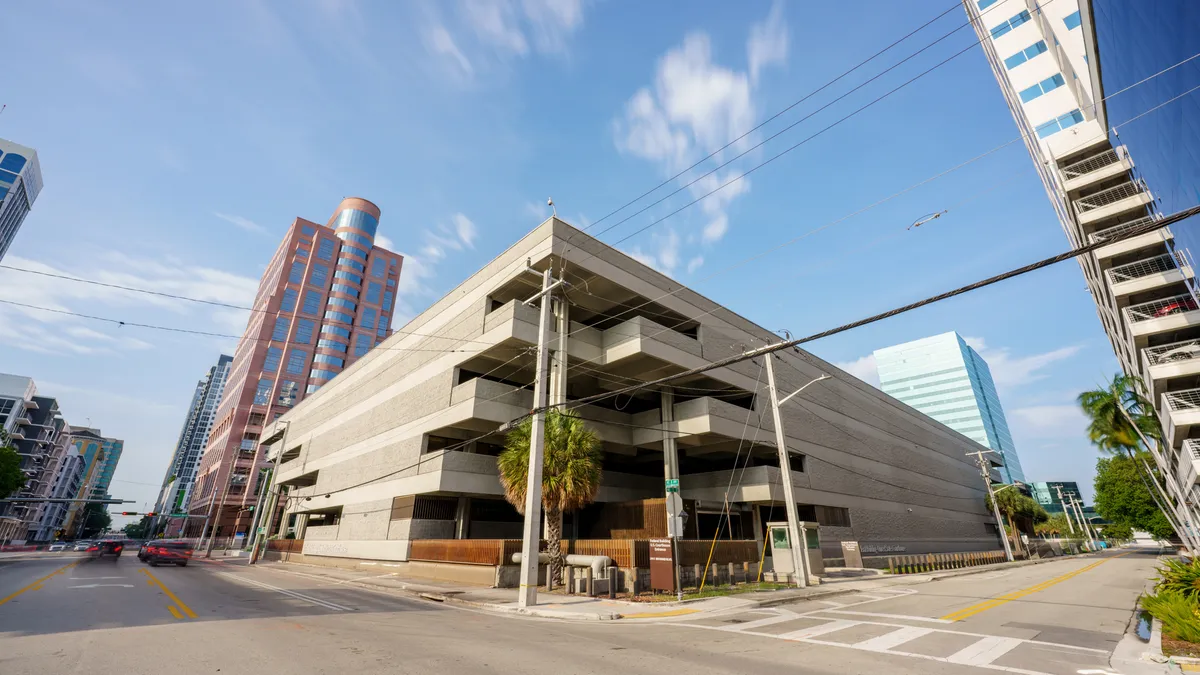 The U.S. Federal Building and Courthouse in Ft. Lauderdale