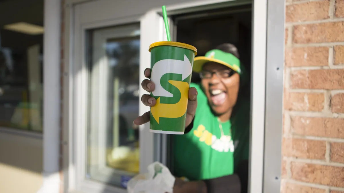 Subway plans to add 50,000 jobs this summer