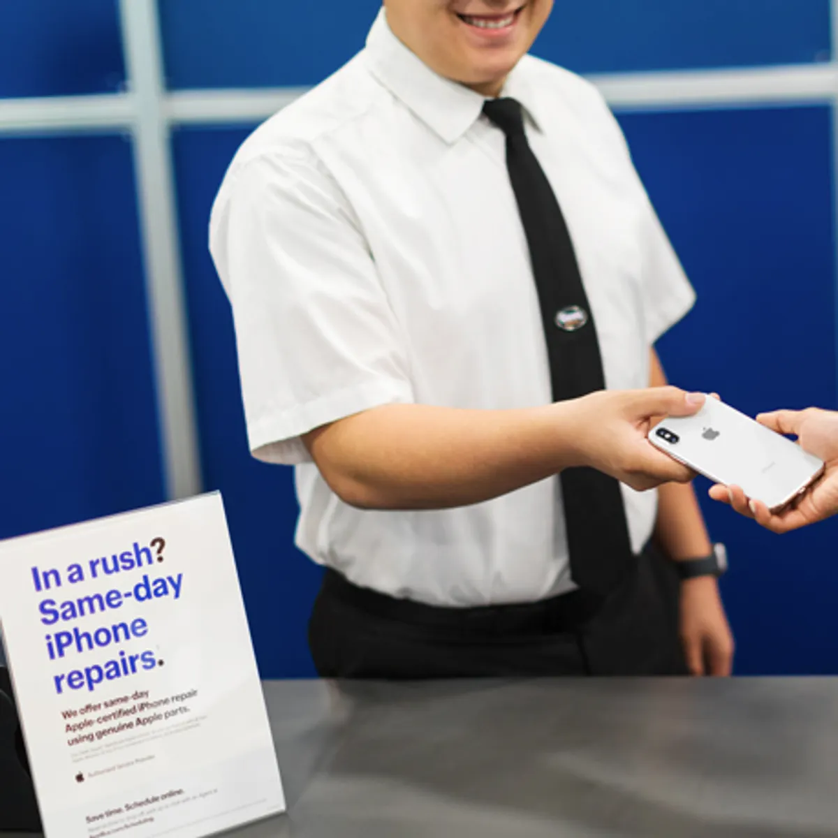 Who benefits from an Apple, Best Buy partnership? | Retail Dive Who benefits from an Apple, Best Buy partnership? | Retail Dive