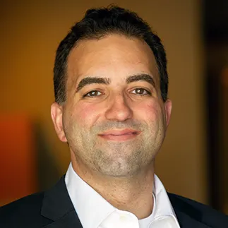 A headshot of Sling Therapeutics CEO Ryan Zeidan.