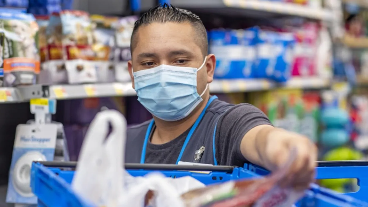 Walmart hires personal shoppers for the holiday 2020 season.