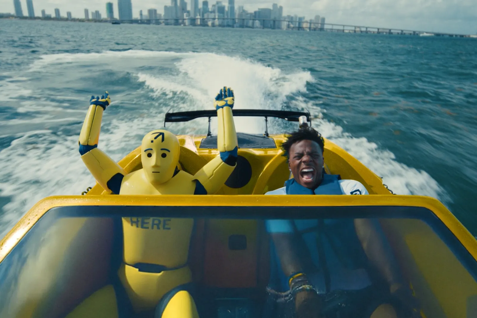 IShowSpeed drives a jet boat for Expedia