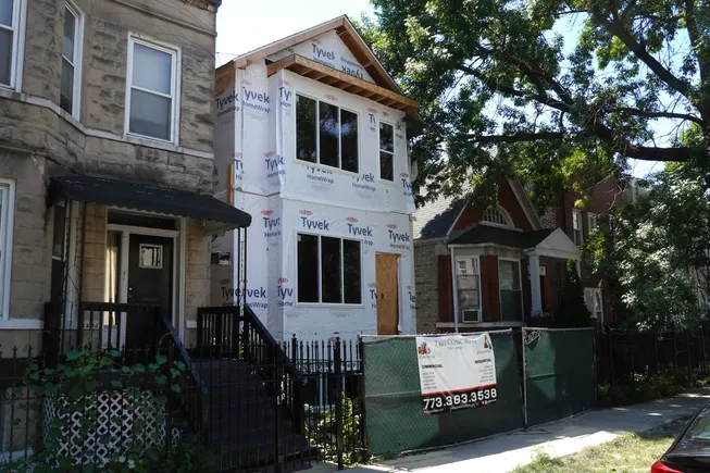 Illinois city leaders balked at statewide housing reforms. A Realtors group wants to work with them.