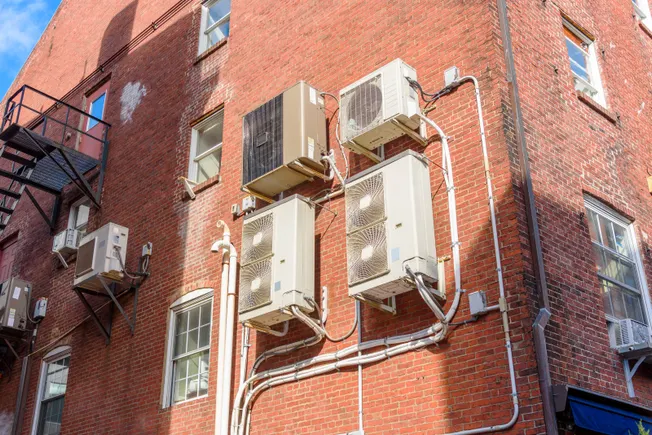Oregon mandates heat pumps in new housing