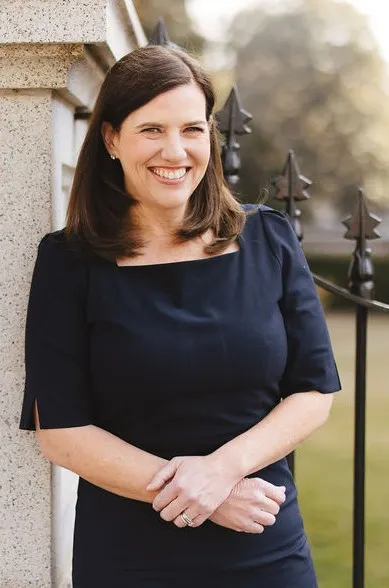 A photo of a woman.