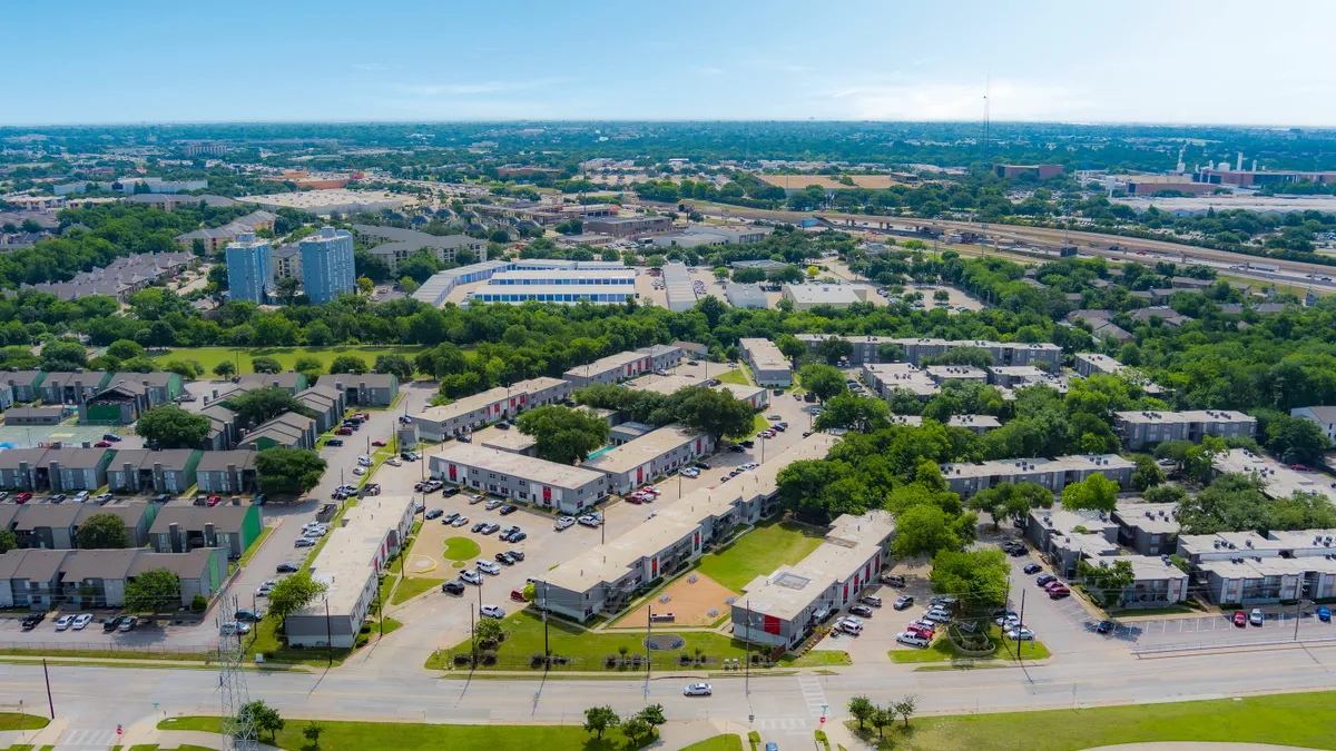 Aerial picture of a large apartment complex