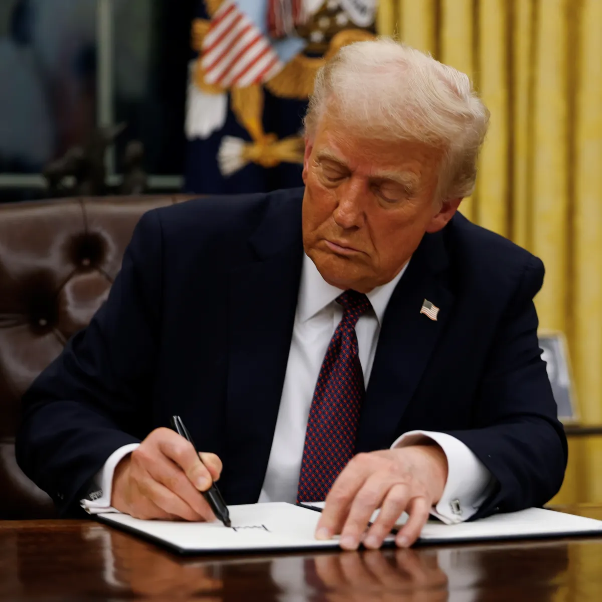 Trump rescinds Biden-era AI executive order | CFO Dive
