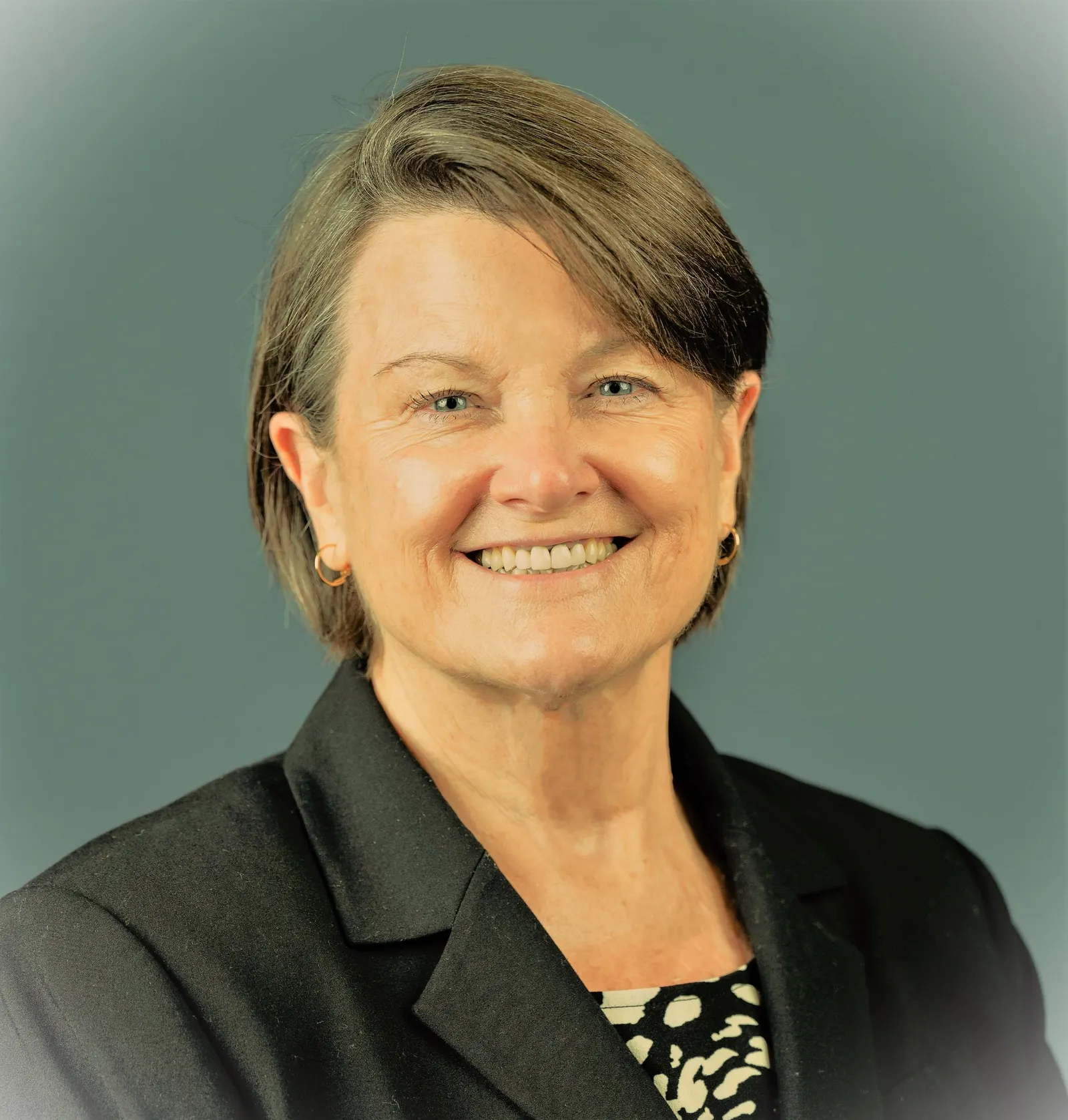 headshot of Elaine Duffus, senior specialized consultant with Wolters Kluwer's financial services compliance program management solutions team