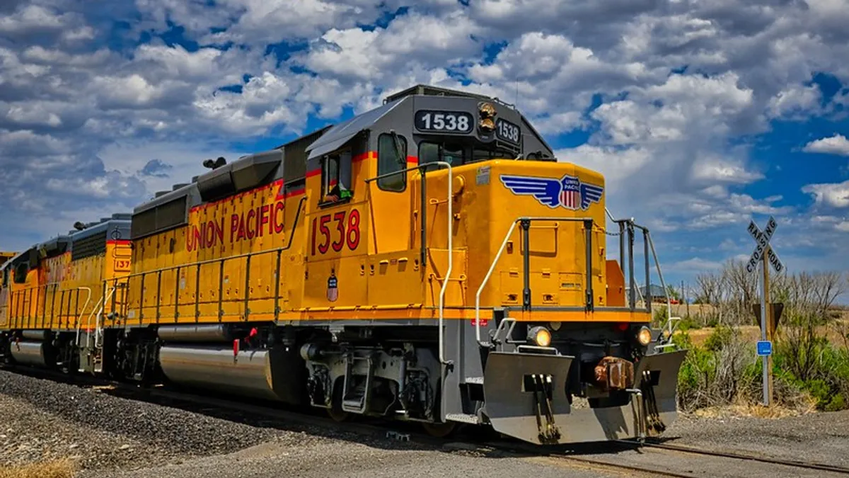 1538 is the local run from Grand Junction to Montrose, Colorado weekley. Taken May 19, 2020.