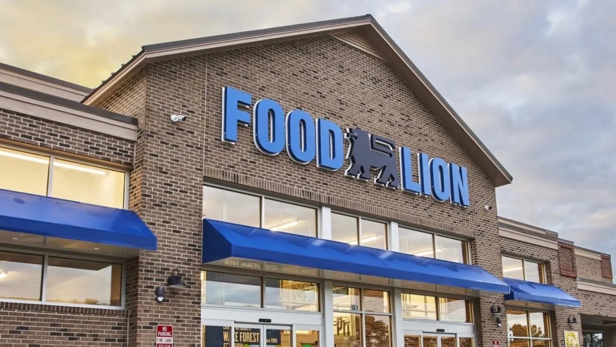 Food Lion storefront