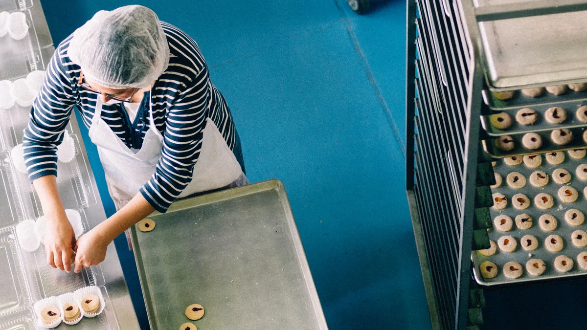 Watch How AI is Transforming Food & Beverage Manufacturing