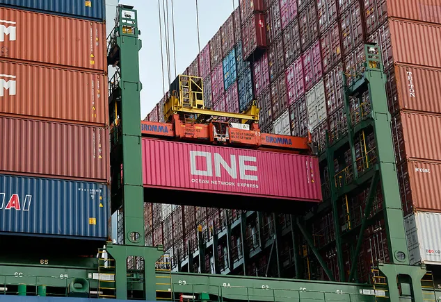 Port of Los Angeles preps for cargo bump as shippers navigate global risks