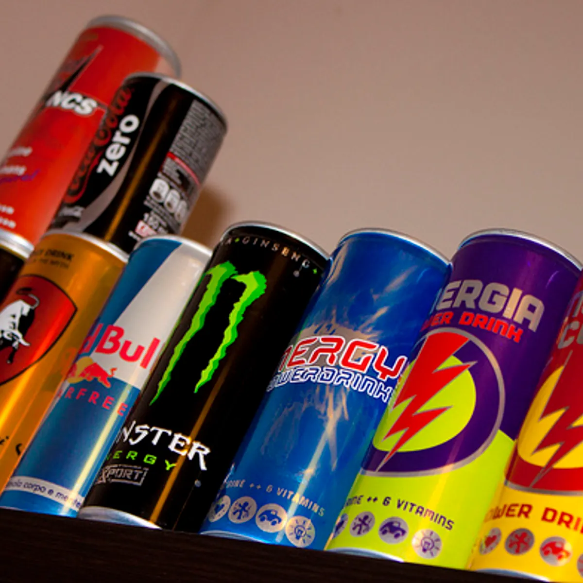 Energy, sports drinks linked to cigarette smoking, other negative behaviors 