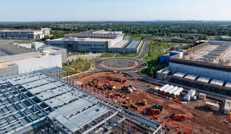 Kansas, Michigan regulators approve large load rules for Evergy, Consumers Energy