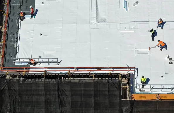 Construction job openings were slow to begin the year