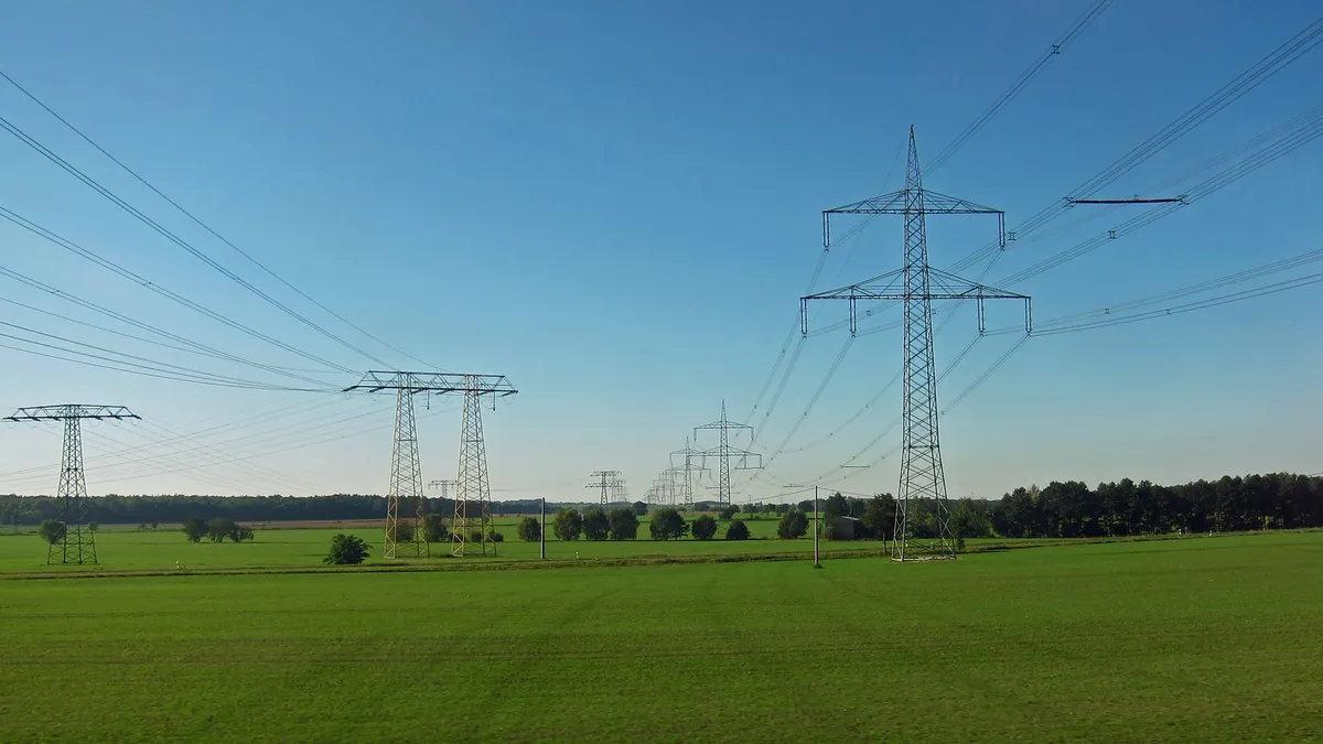 major transmission path across DB train corridor north Dresden