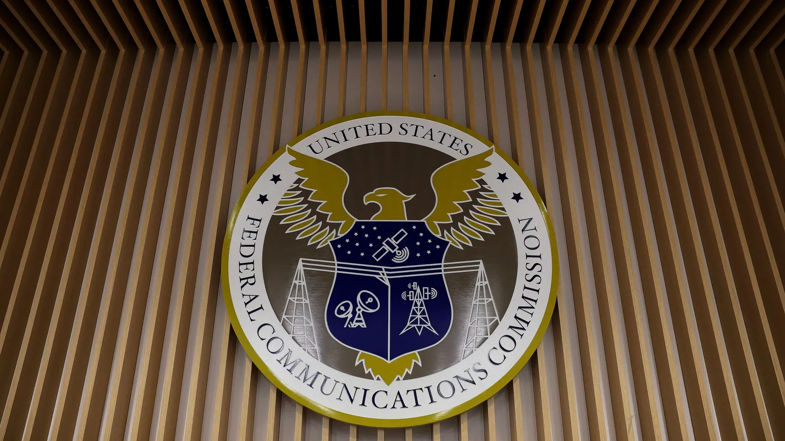 Ending E-rate would deal financial blow to schools, district leaders say