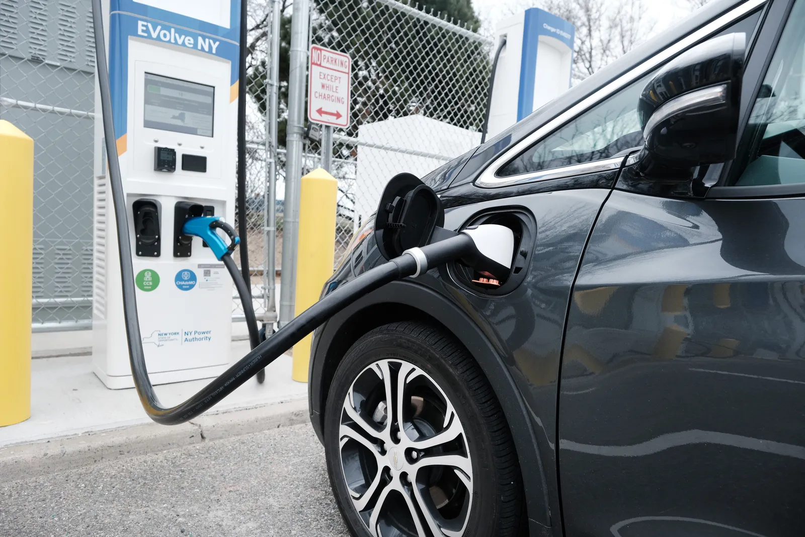 Northeast's Largest Public Electric Vehicle Fast-Charging Station Opens At JFK Airport.