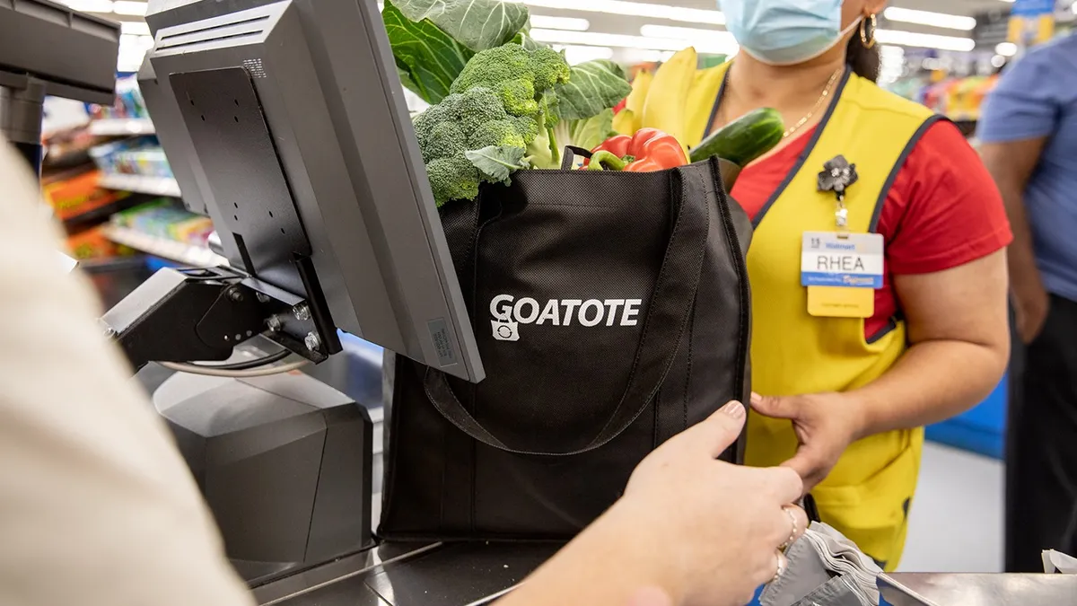 Walmart using Goatote bag