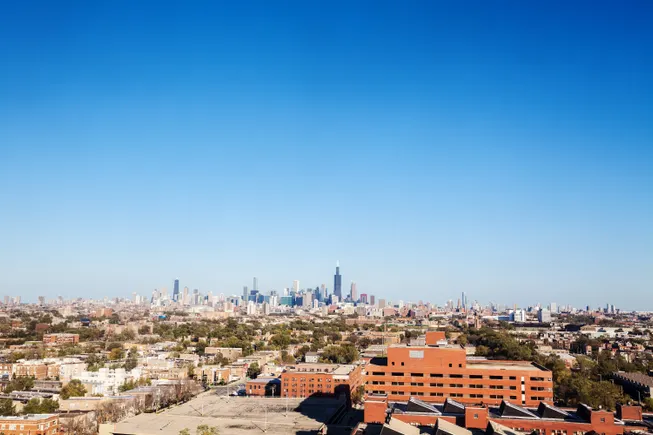 Chicago is filling vacant city lots with middle-scale housing