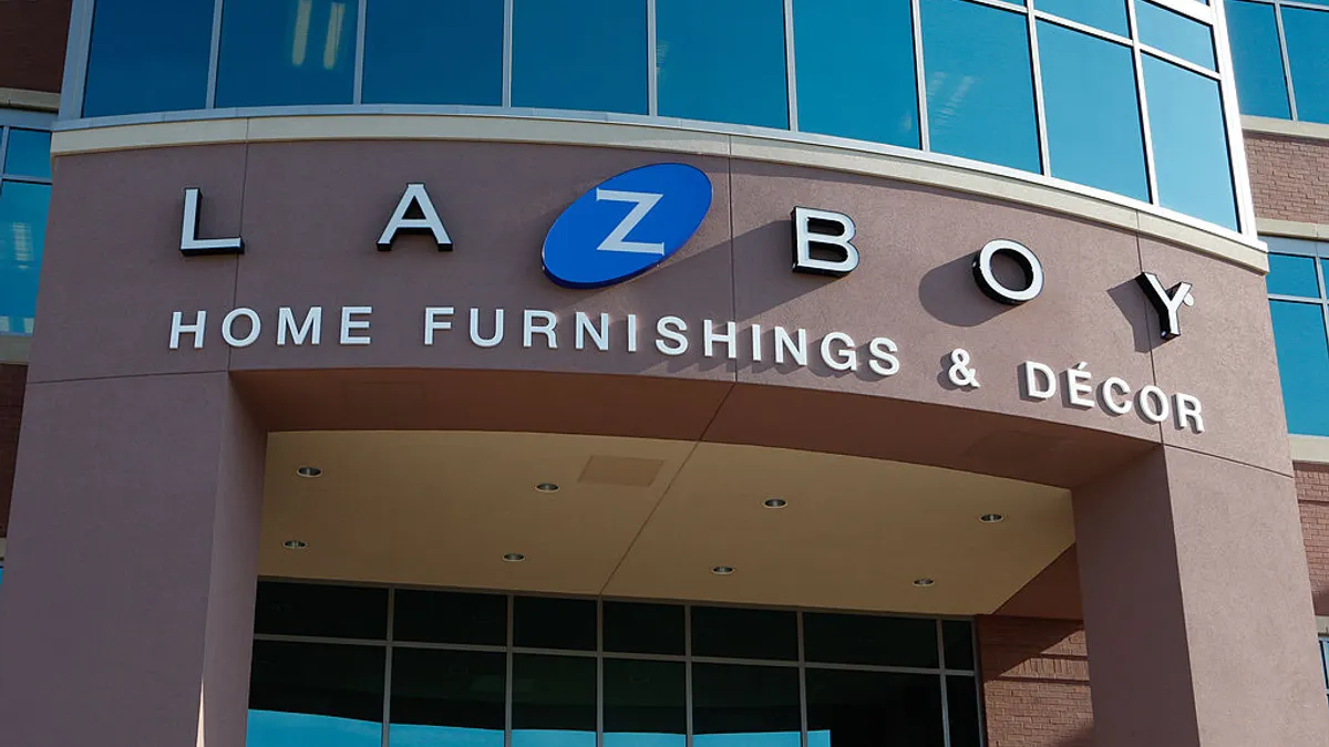 Front view of a La-Z-Boy store